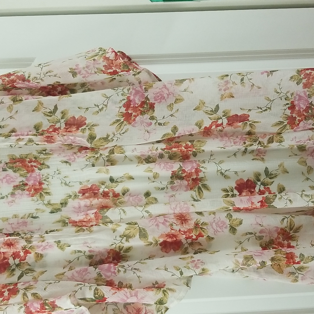 American Eagle Outfitters  sheerlike printed duster  sz. M - Picture 3 of 13